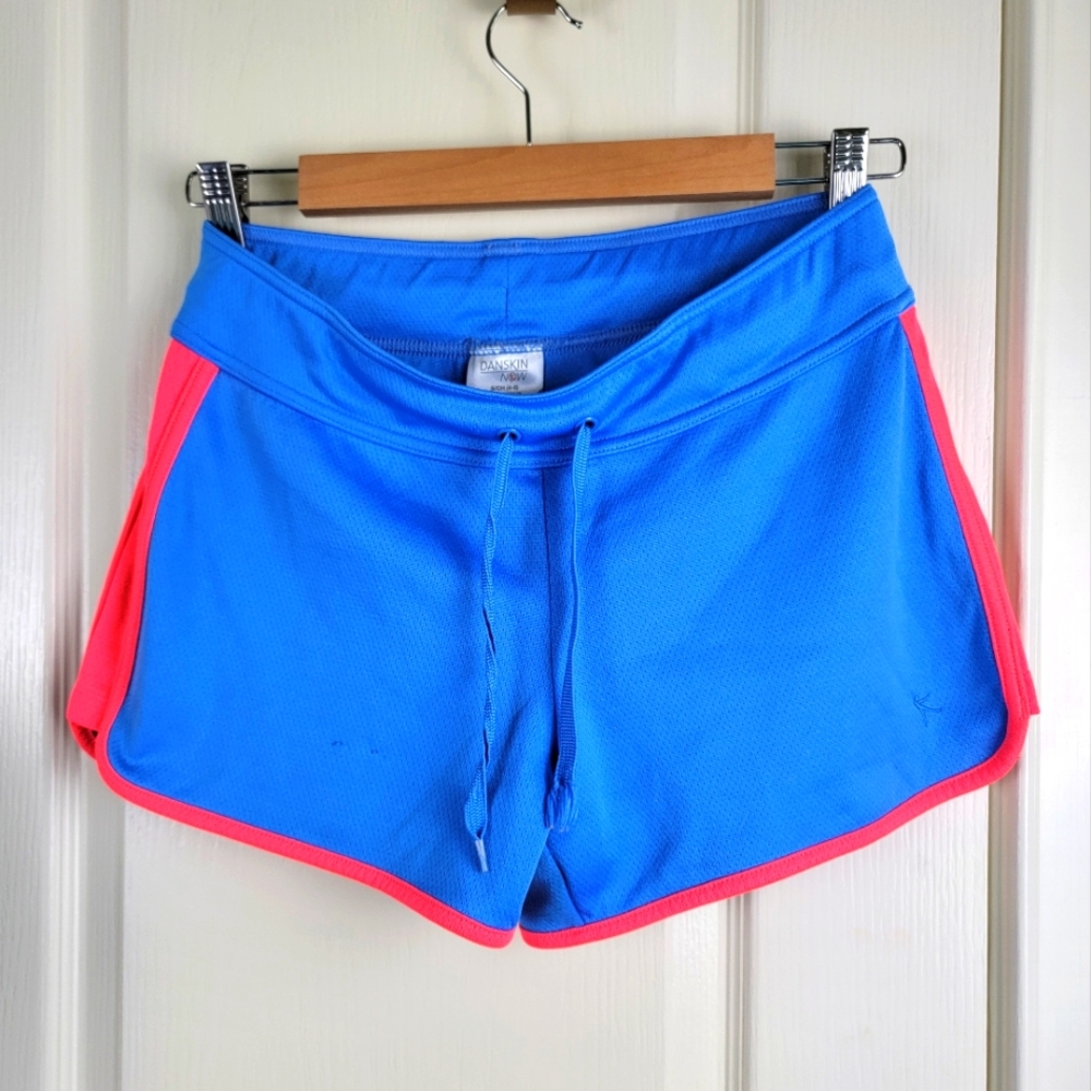 Danskin Now Women's shorts sz4-6